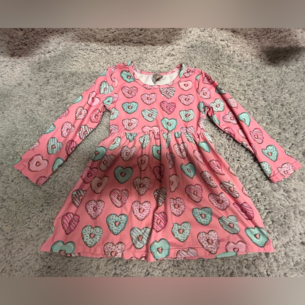 Girls size 2T online boutique heart donut dress